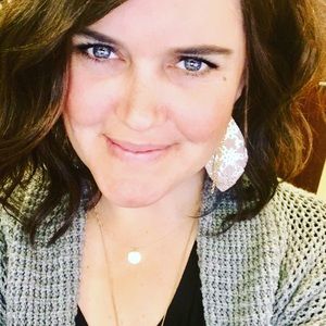 Meet your Posher, Misti